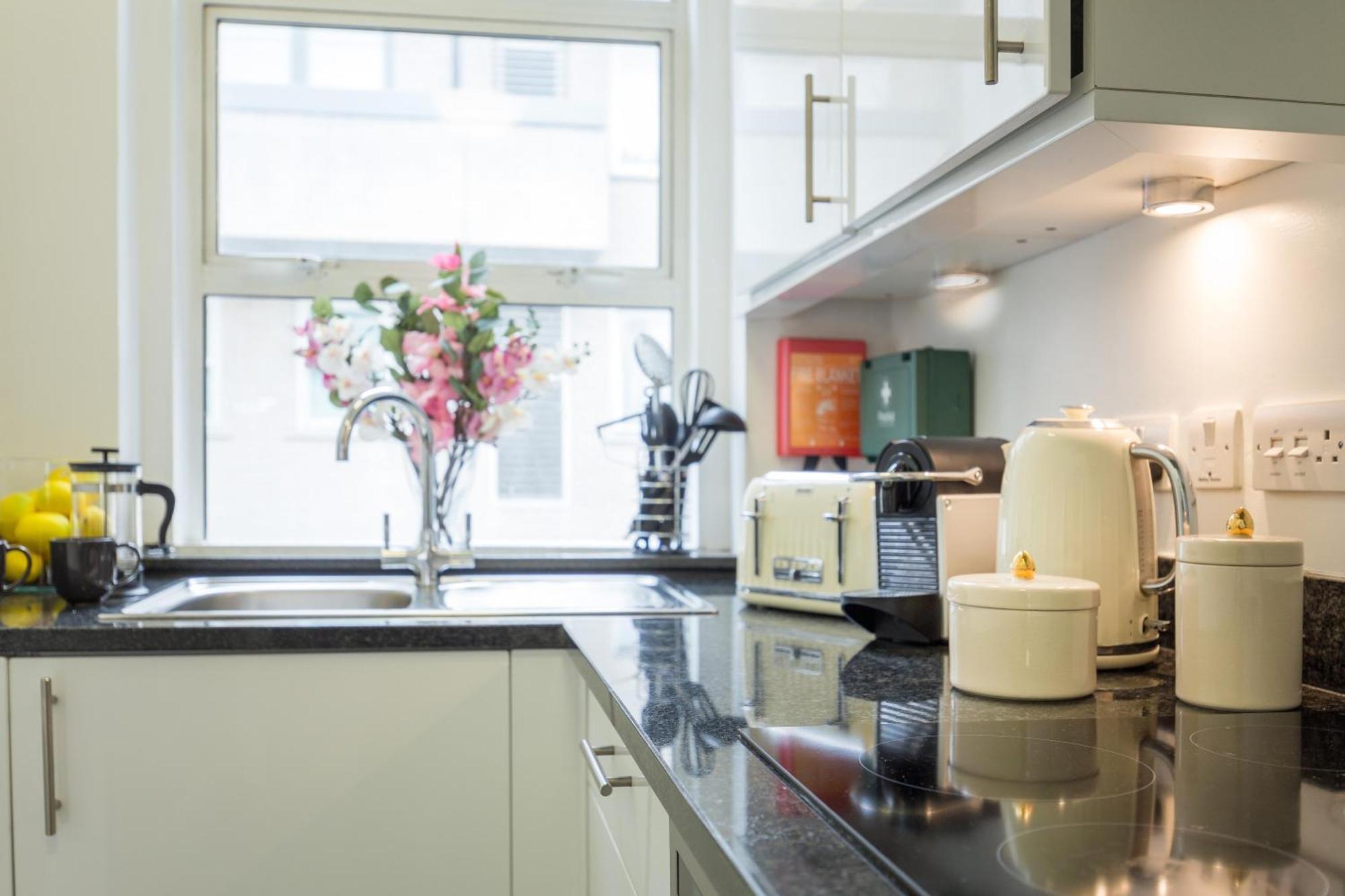Picton 2Br Apartment - Prime Location & Comfort London Exterior foto